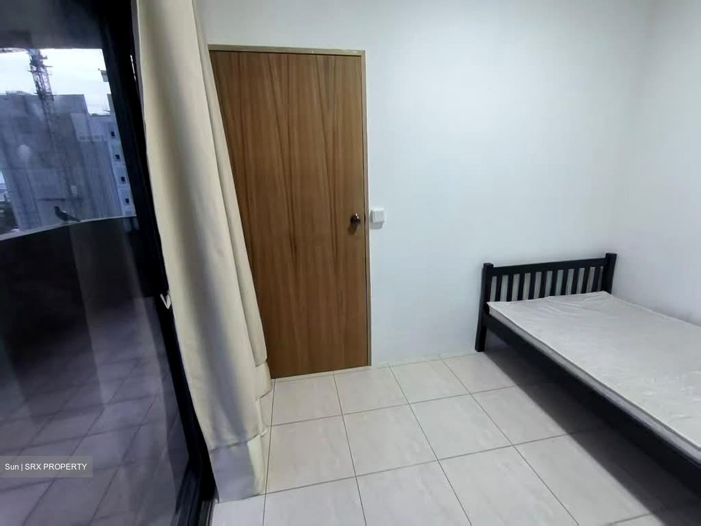 Lakepoint Condominium (D22), Condominium #596307001